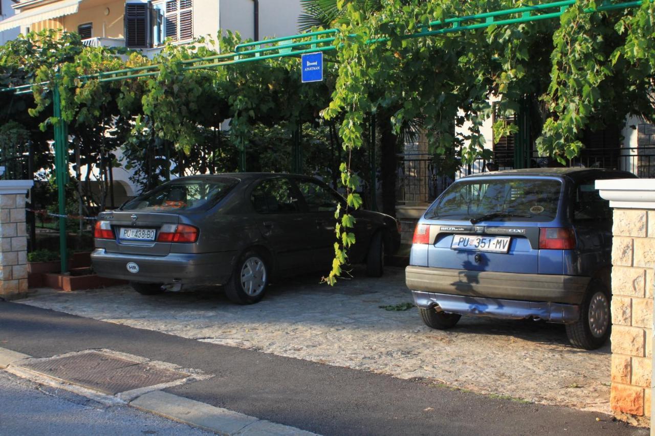 Apartments With A Parking Space Umag - 7094 Екстер'єр фото