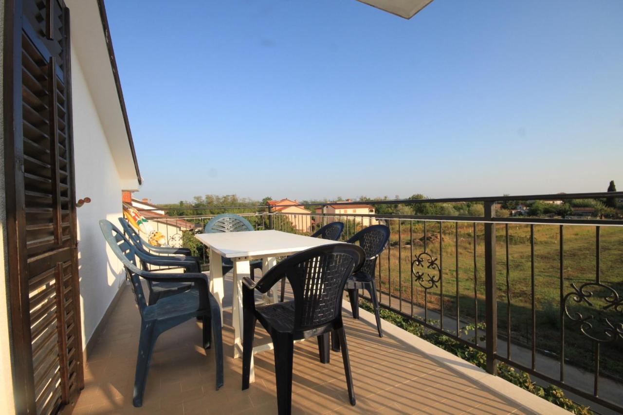 Apartments With A Parking Space Umag - 7094 Екстер'єр фото